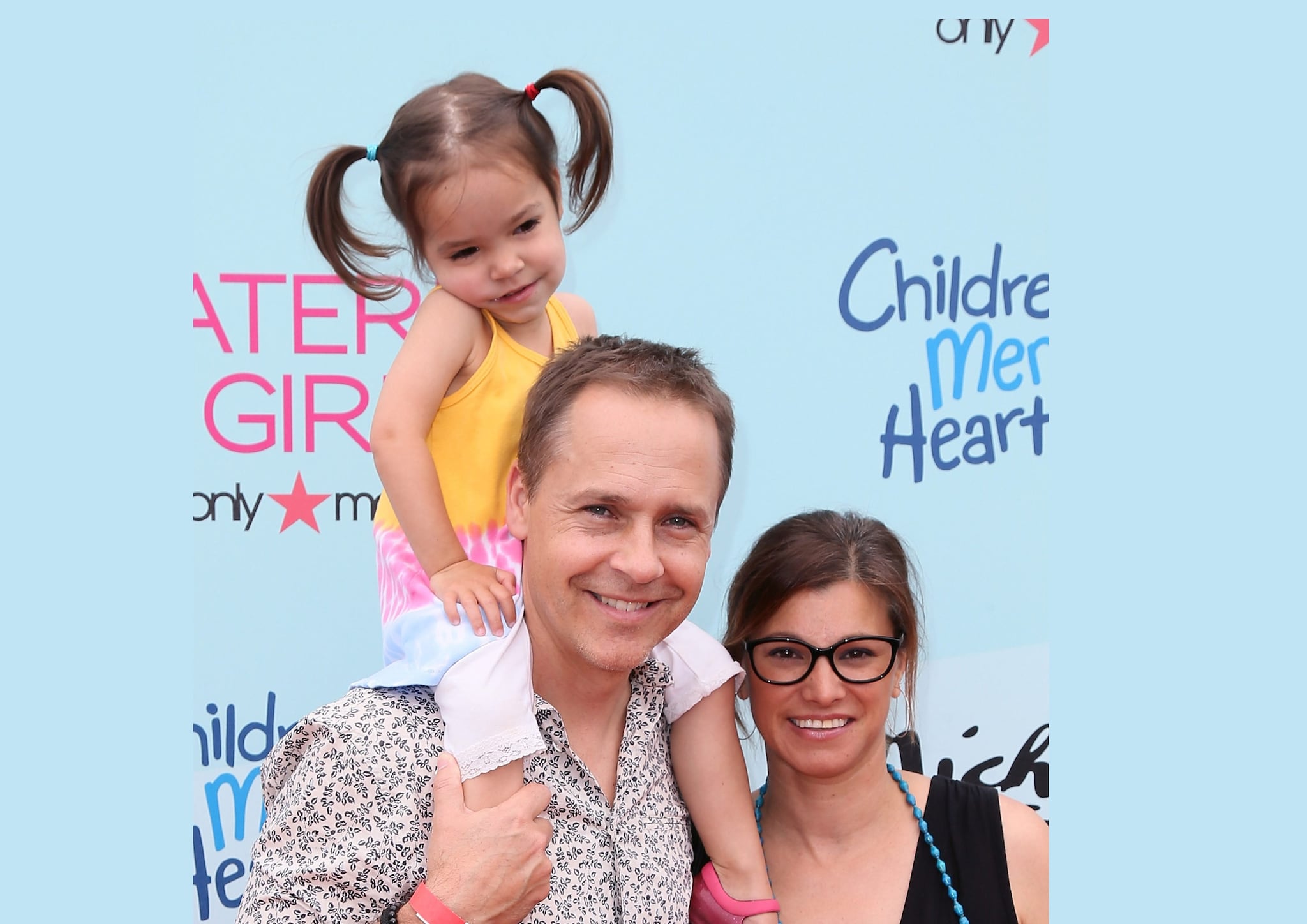 È morta a 13 anni Fiona, figlia dell'attore Chad Lowe. La famiglia: “Se stai lottando con la salute mentale, chiedi aiuto”
