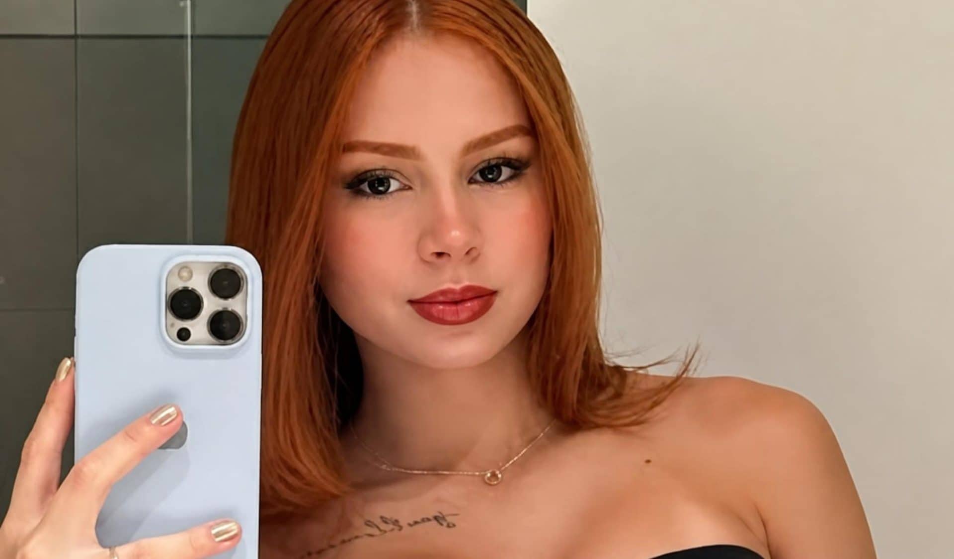 Duda Alves morta a 22 anni: si indaga per suicidio, nell'ultimo post l'influencer raccontava l'intervento al seno