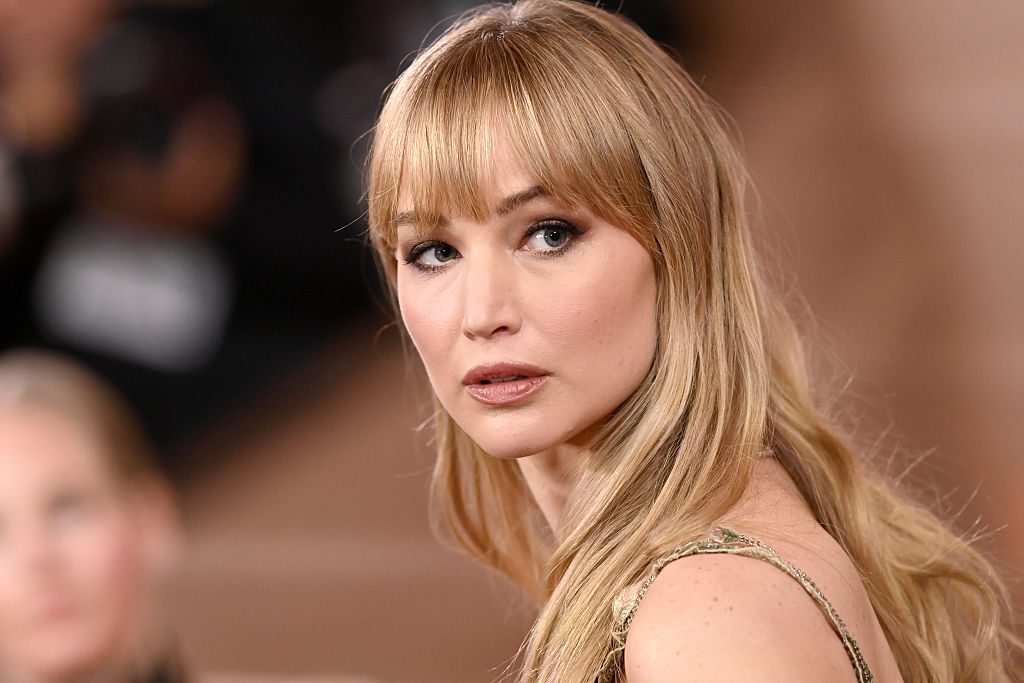 Jennifer Lawrence approda su Instagram vietando commenti negativi, ed è la cosa migliore che potesse fare