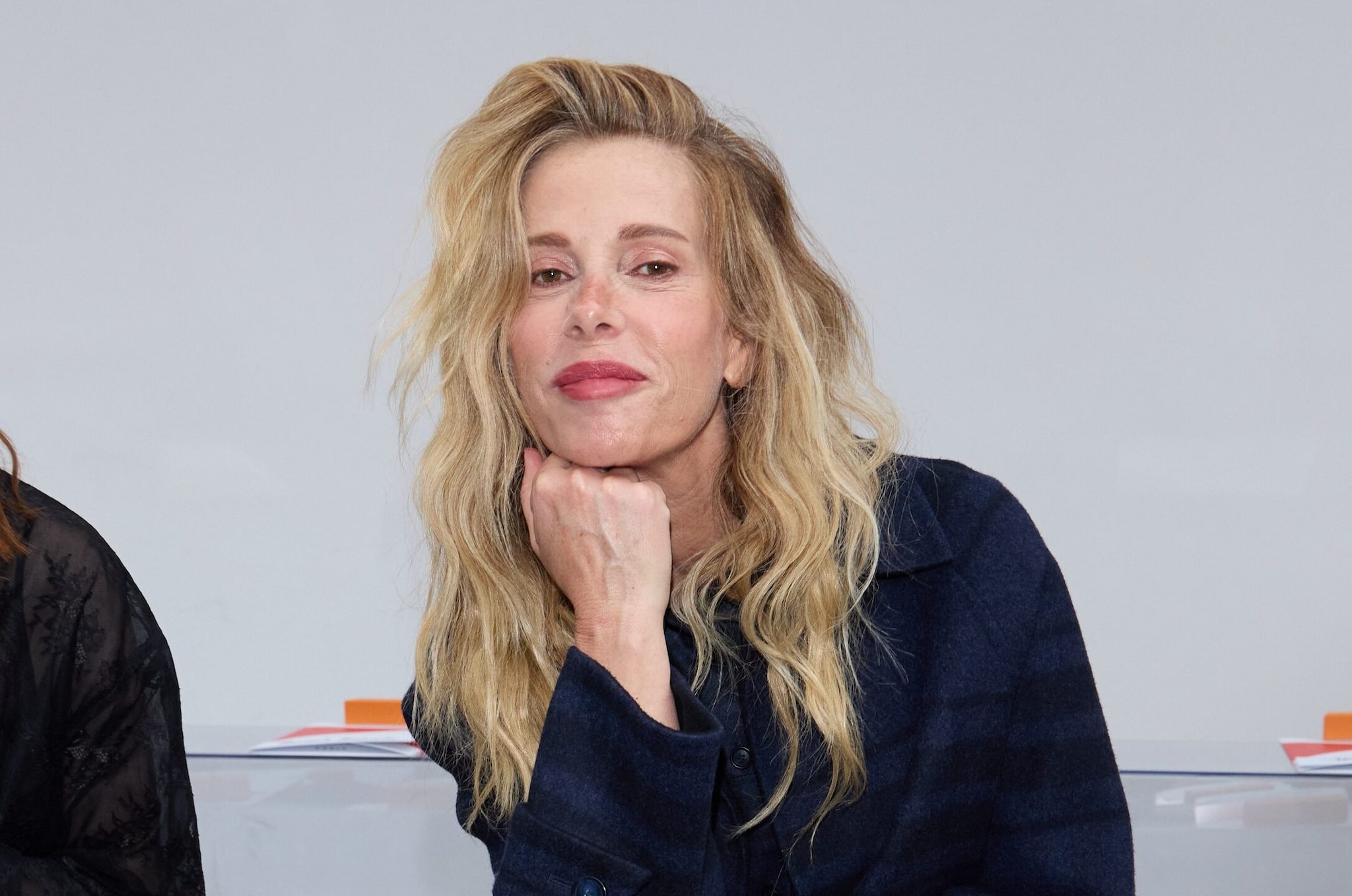 Alessia Marcuzzi e la menopausa: "Mi prendevano in giro mentre lavoravo. Mi vergognavo, ora sono rinata"