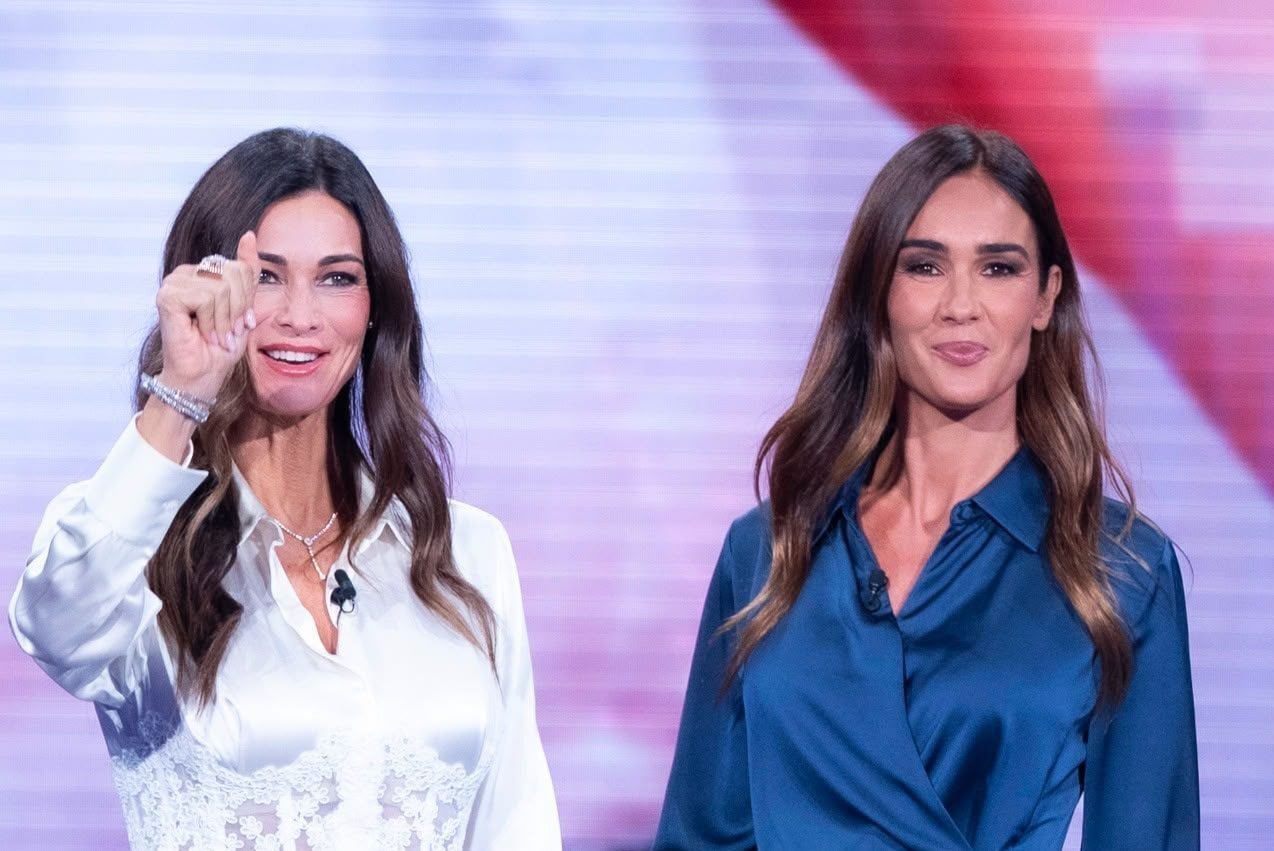 Manuela Arcuri: "Col principe Pallavicino storia costruita su foto innocenti. C'è una bellissima amicizia"
