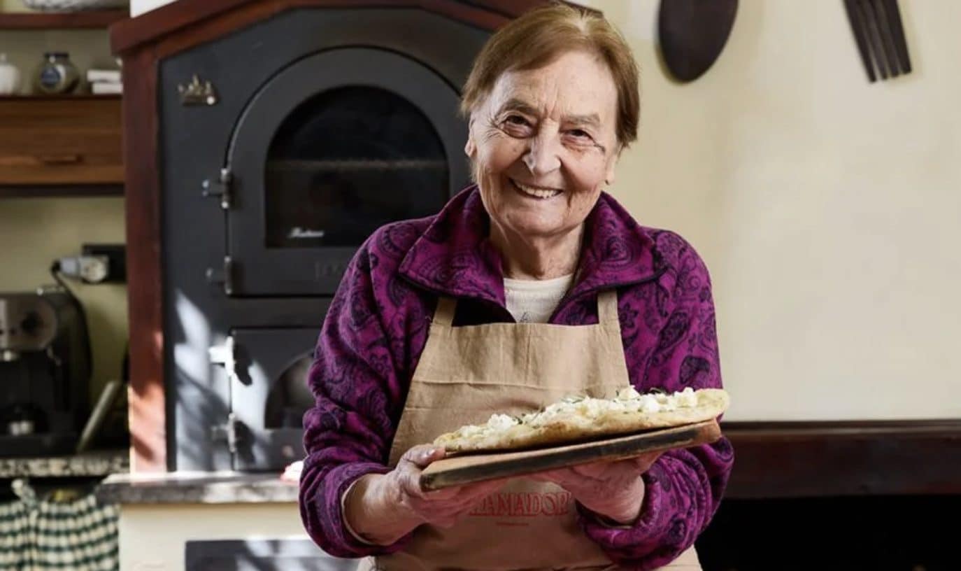 È morta Nonna Silvi, tiktoker e giudice di Celebrity Chef: aveva 85 anni