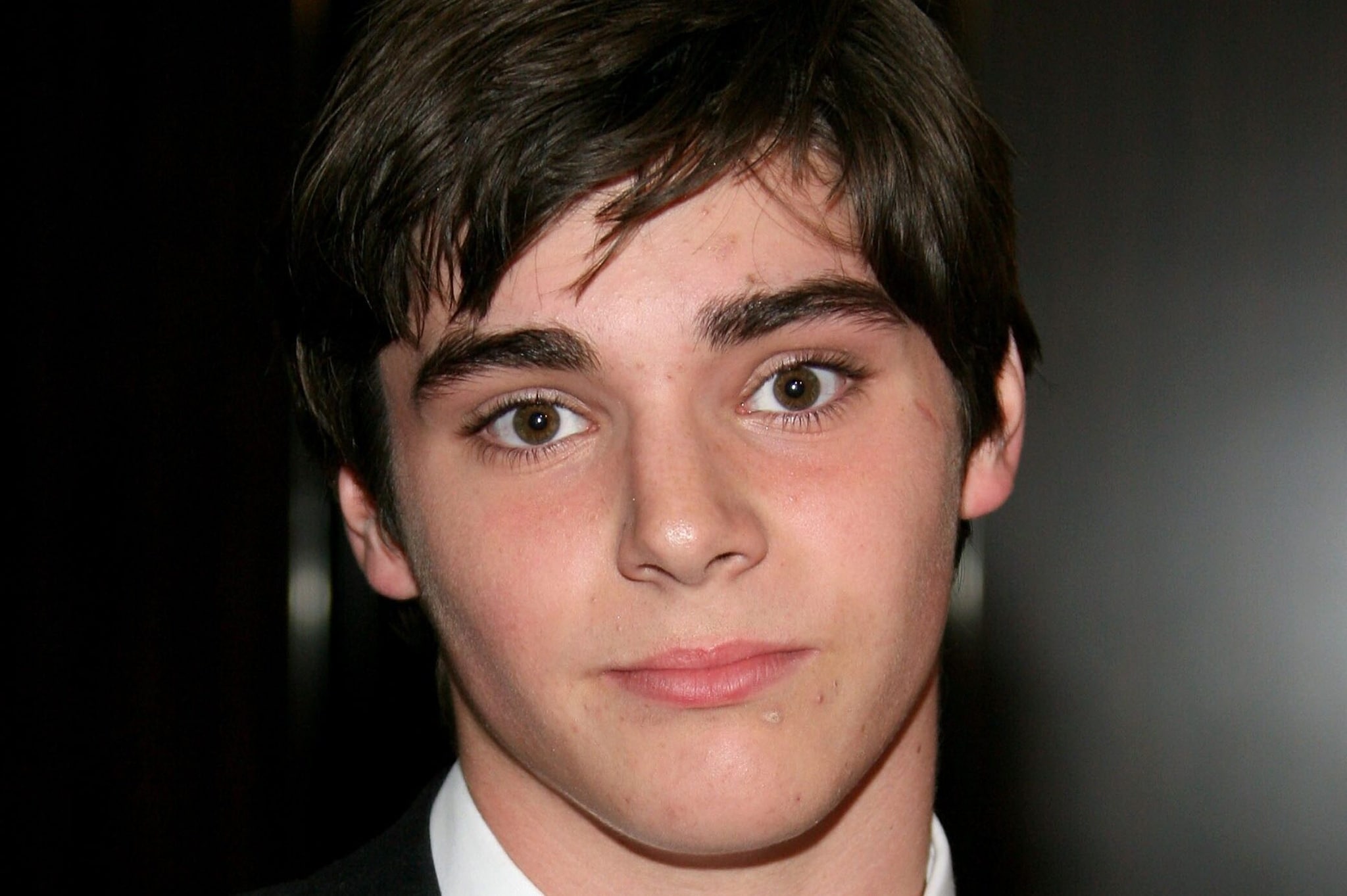 RJ Mitte morto suicida: la diagnosi di paralisi cerebrale a 3 anni, l'attivismo e la lotta contro il bullismo