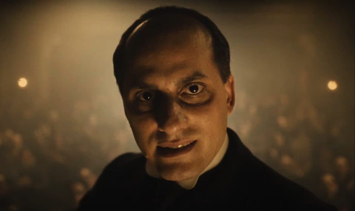 La seconda vita di M, la serie su Mussolini che arriva su La7: dal tritacarne politico alla prima serata in chiaro