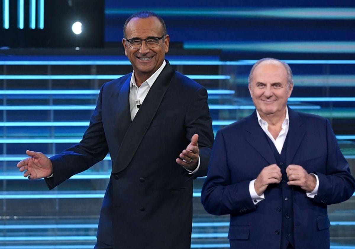 Ascolti tv mercoledì 7 ottobre: vince Tale Quale e Show (21.8%), tiene testa la Ruota dei Campioni e delle Stelle (20.5%)