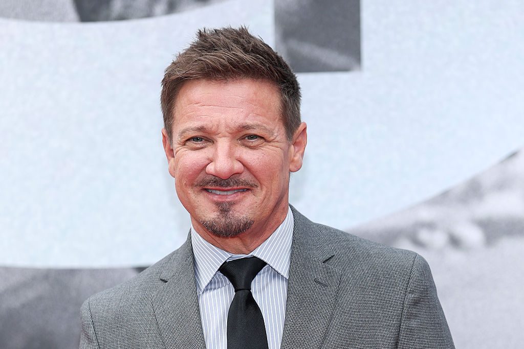 Jeremy Renner dopo l'incidente in cui stava per perdere la vita ha cambiato priorità