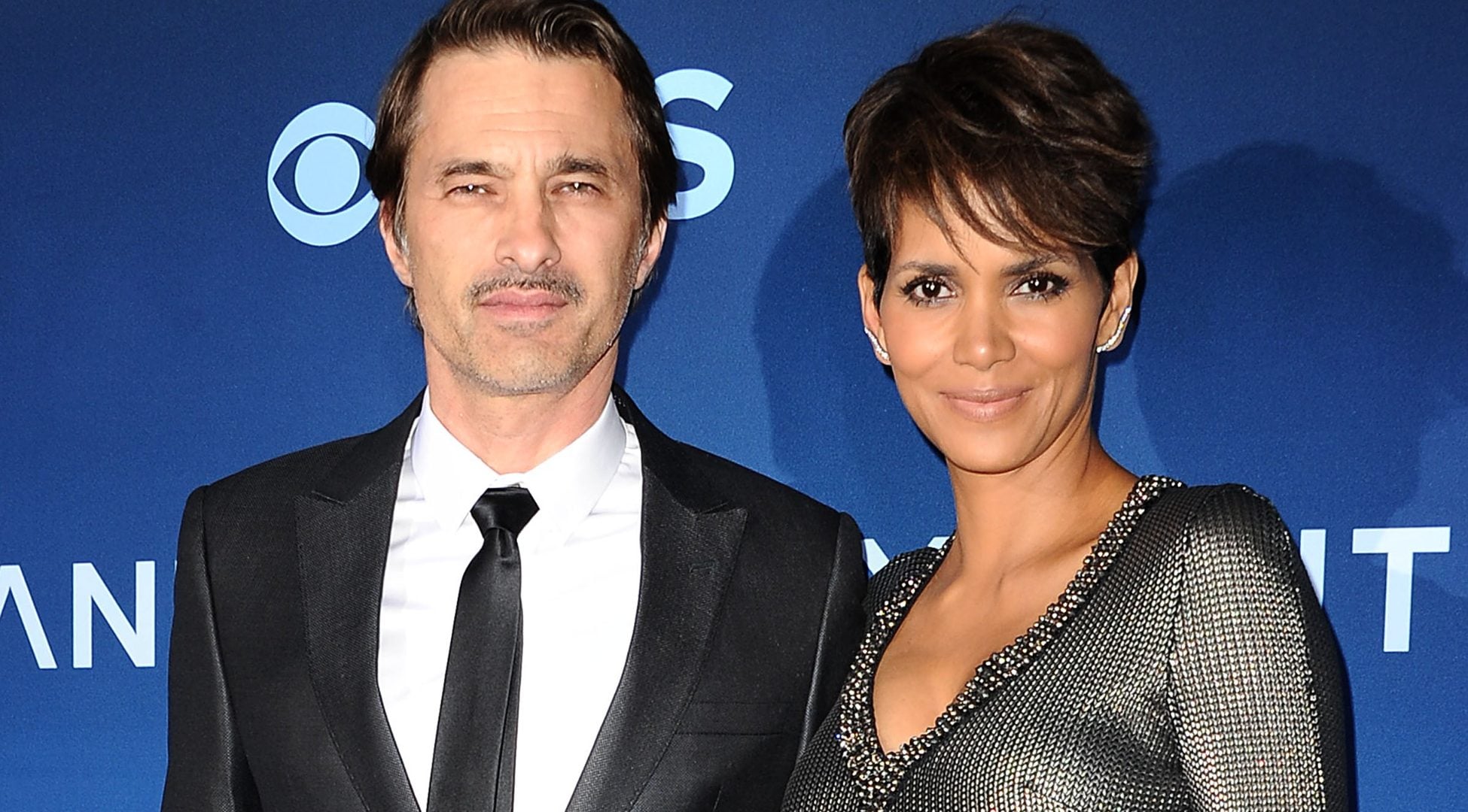 Halle Berry accusata dall'ex Olivier Martinez di violenze sul figlio: non può avvicinarsi a più di 90 metri