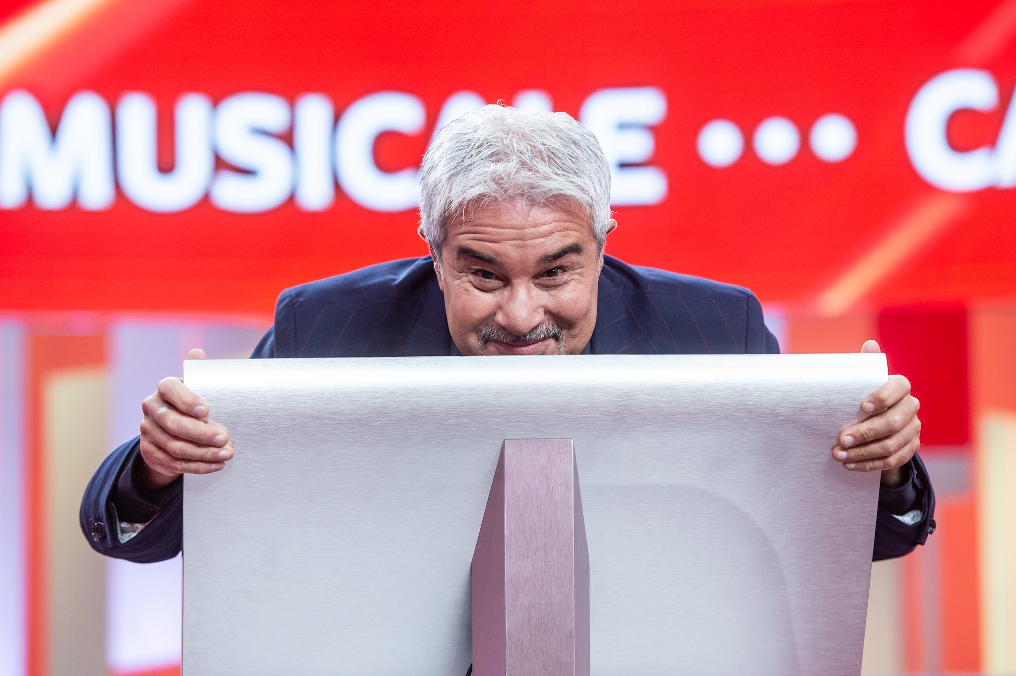 Perché la puntata in prima serata di Reazione a Catena con Pino Insegno è saltata: cosa sappiamo