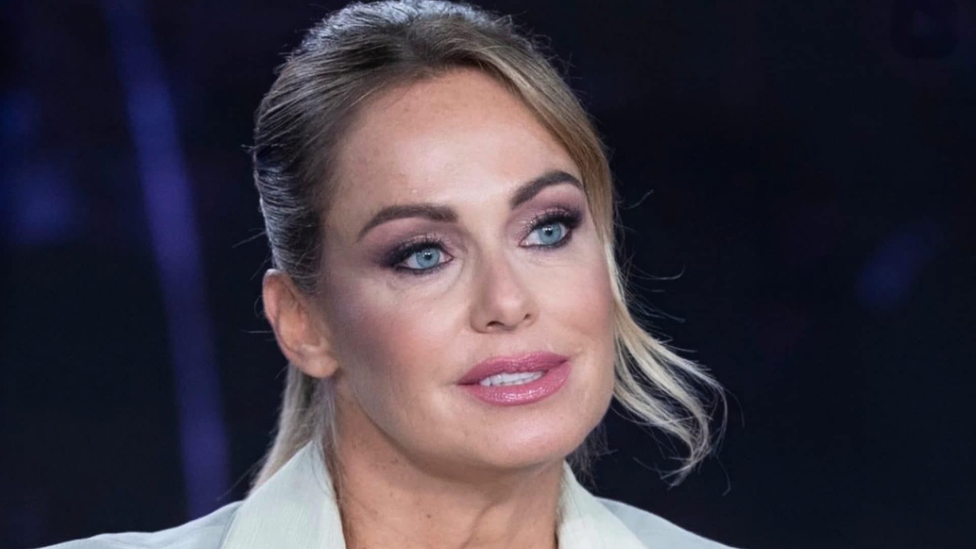 Sonia Bruganelli e il ricovero d'urgenza della figlia Silvia: "È iniziato tutto con la febbre poi l'endocardite"