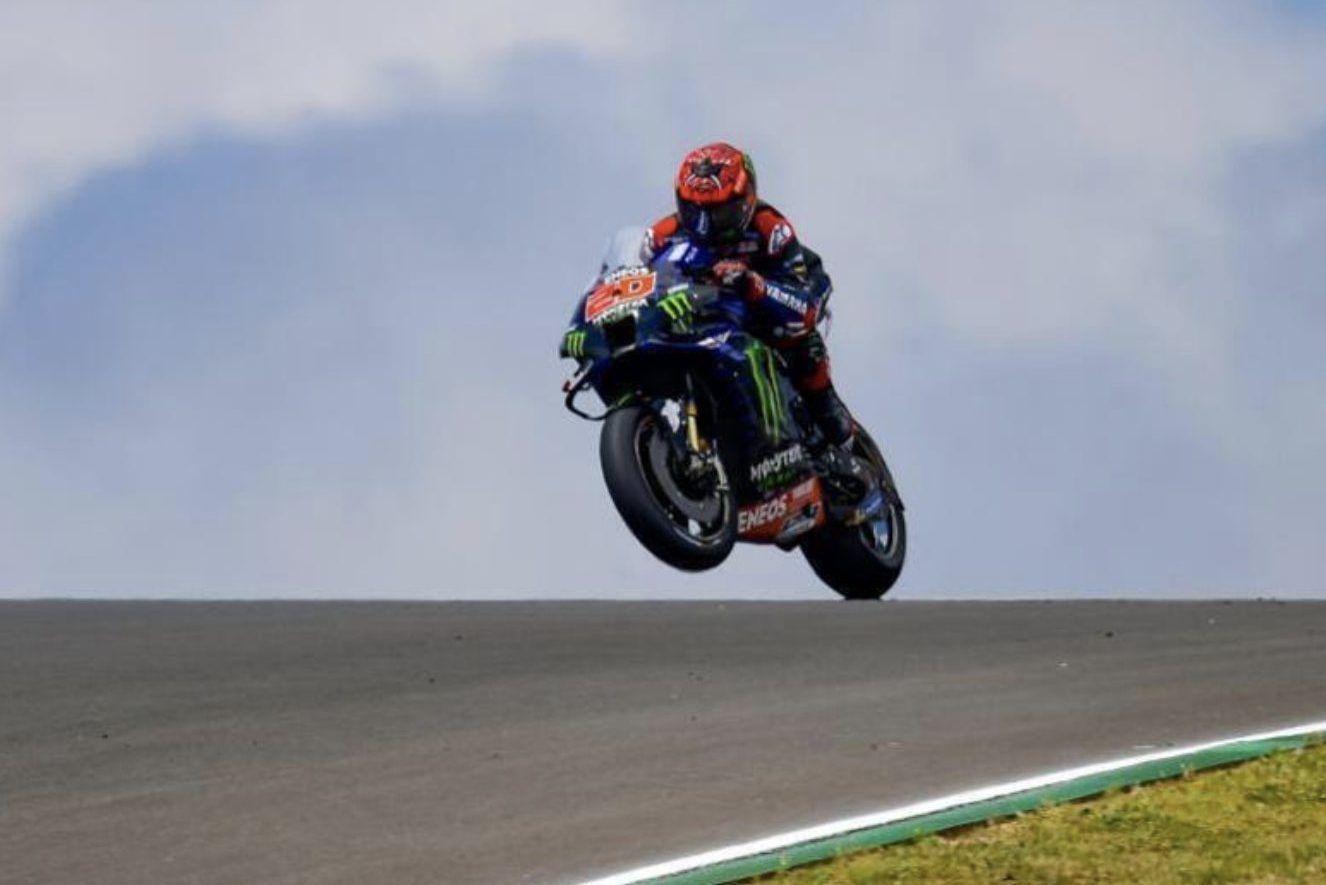 MotoGP, Quartararo vince il GP Portimao: Bagnaia è secondo, Marquez settimo