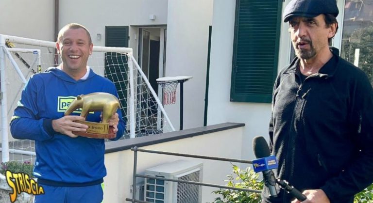Cassano Fa Record Di Tapiri D Oro E Lancia Bordate Leccaculo Ho Fatto 