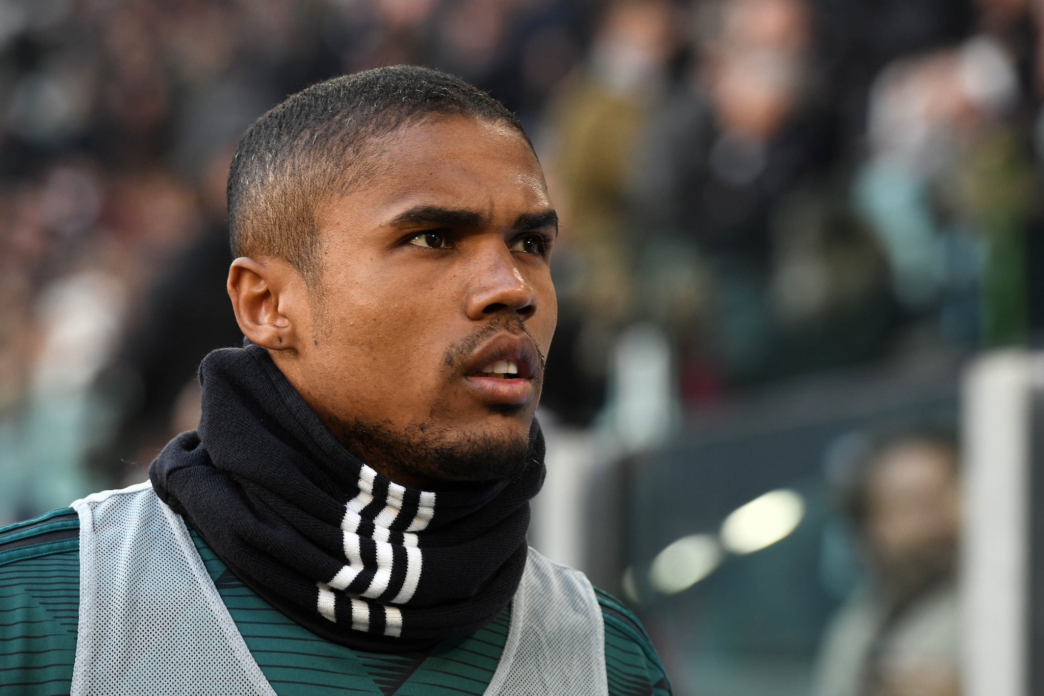 La Juve Completa L opera si Libera Anche Di Douglas Costa Accordo 