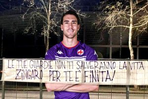 Vlahovic minacciato di morte nella notte: "Zingaro per te è finita"