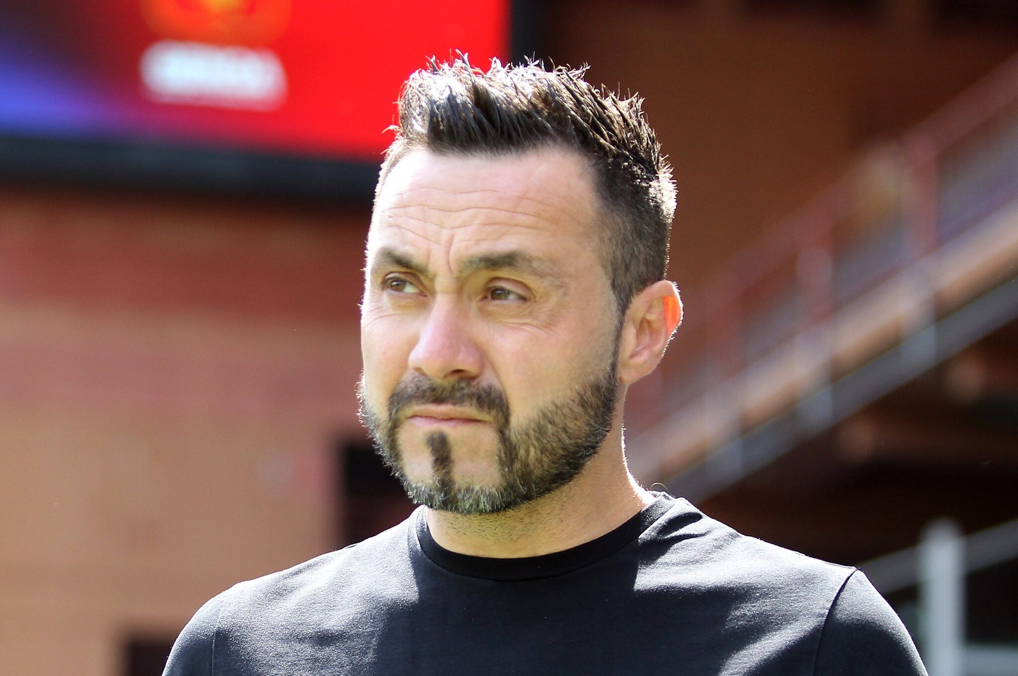 De Zerbi trova subito un nemico in Inghilterra: "Due ore su Google e si