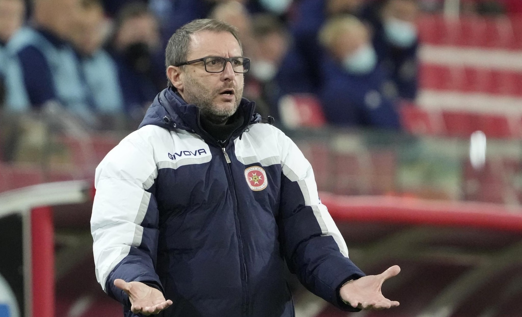 Devis Mangia. Il ct italiano che fu sospeso temporaneamente dalla federazione di Malta per un presunto caso di molestie sollevato da alcuni calciatori.