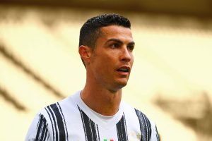 Ronaldo infierisce sulle macerie della vecchia Juve: vuole tanti soldi