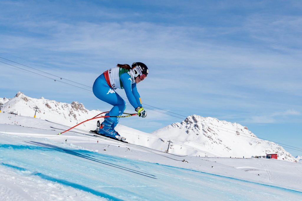 Elena Fanchini è morta a 37 anni a causa di un tumore il mondo dello sci è in lutto
