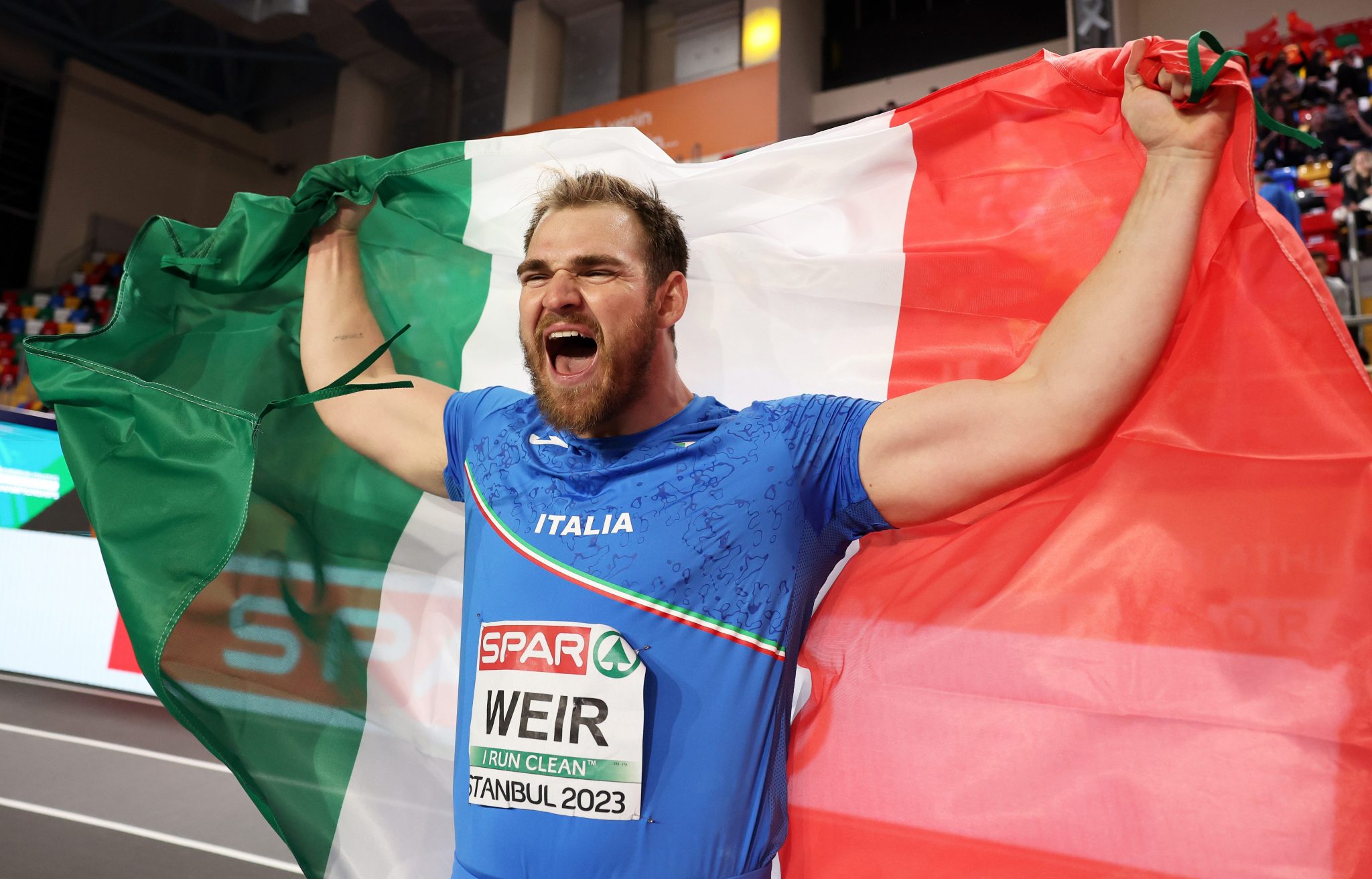 Straordinario Zane Weir! È medaglia d'oro nel lancio del peso agli Europei Indoor di Istanbul Straordinario Zane Weir! È medaglia d'oro nel lancio del peso agli Europei Indoor di Istanbul