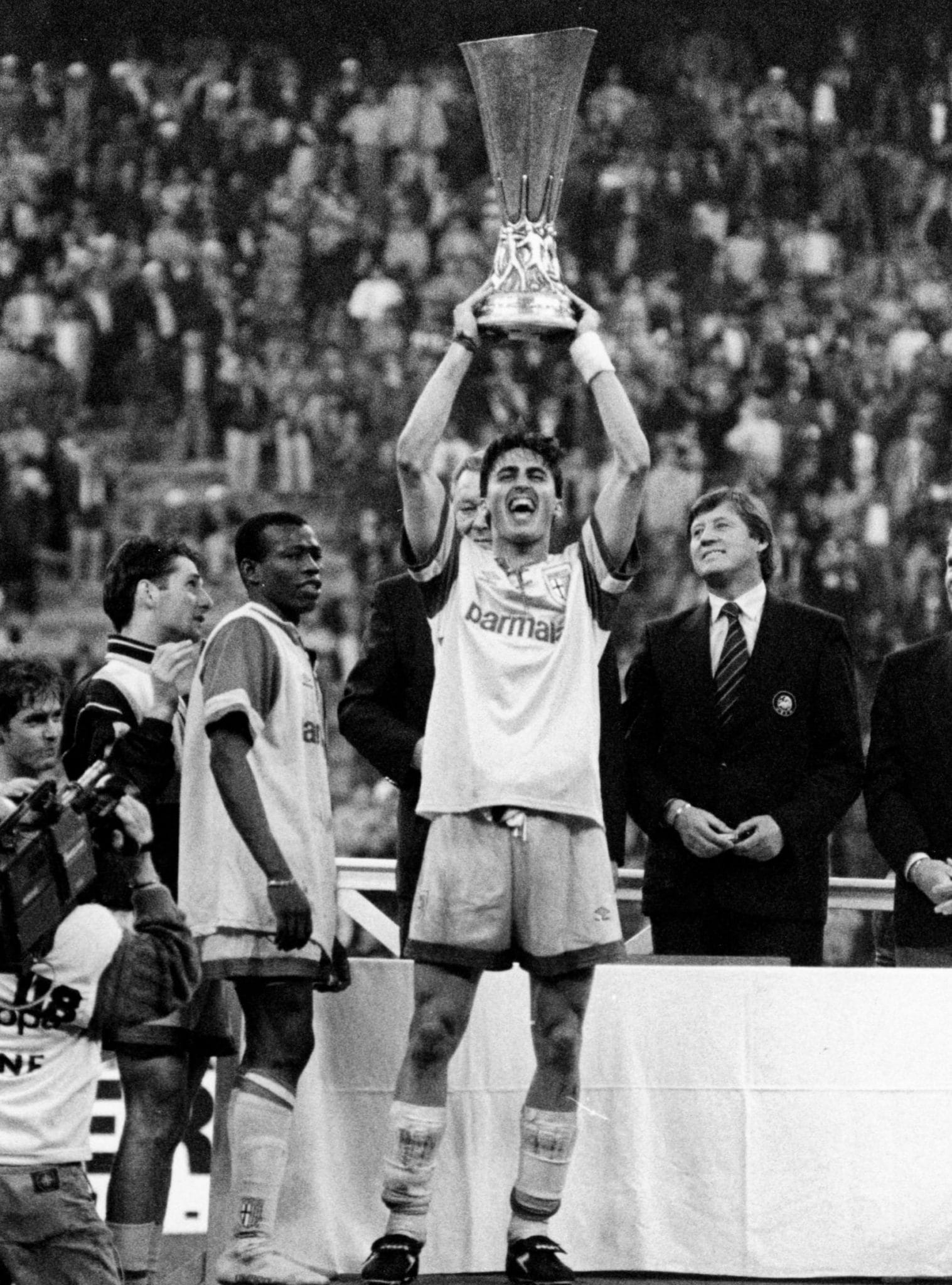 Cosa c’è di vero nella storia della Coppa UEFA del Parma usata come