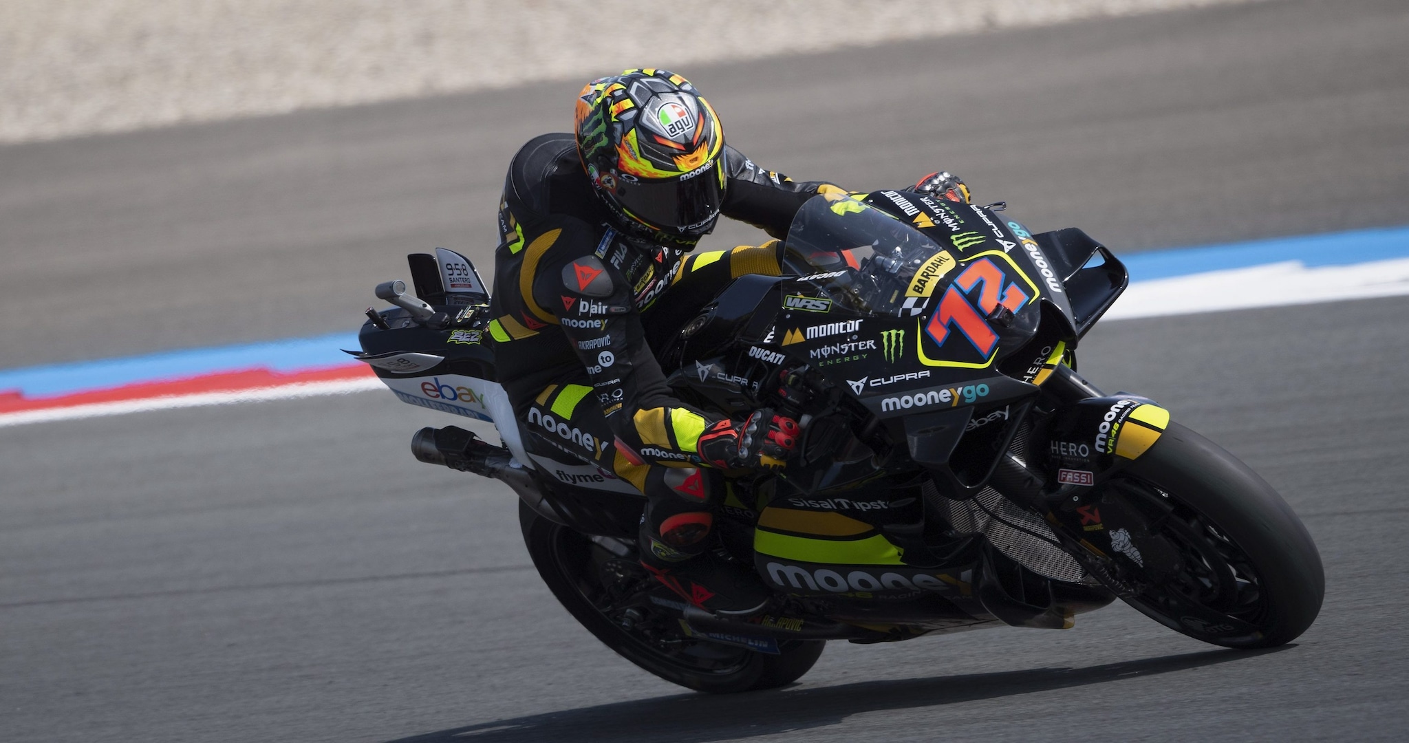 Bezzecchi strepitoso nella Sprint Race del MotoGP Olanda, vola ad Assen ...