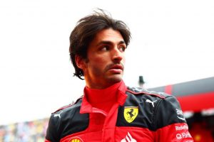 Tutte le penalità: Hulkenberg perde la prima fila, Sainz scatterà 11°