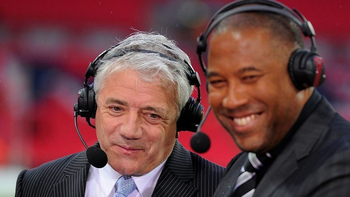 L’ex ct, Kevin Keegan (a sinistra), fa discutere per la sua riflessione sulle opinioniste donne.
