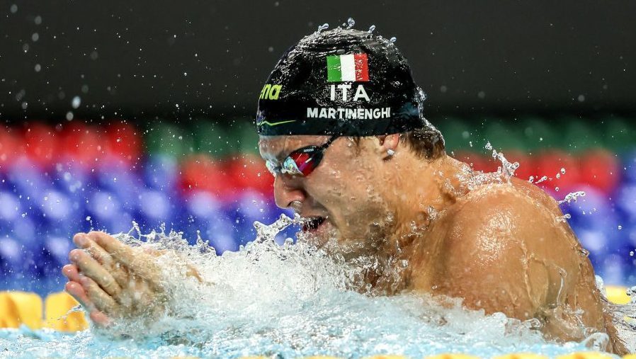 Un grande Martinenghi conquista la medaglia d'argento nei 100 rana ai