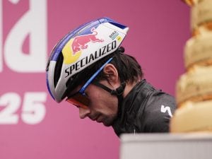 Il ritiro di Roglic al Giro d’Italia non è una novità: è il 5° in cinque anni, la sfortuna non c’entra