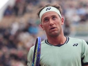 Ruud spiega perché i tennisti sono costretti a giocare da infortunati: “Punizioni piuttosto dure”