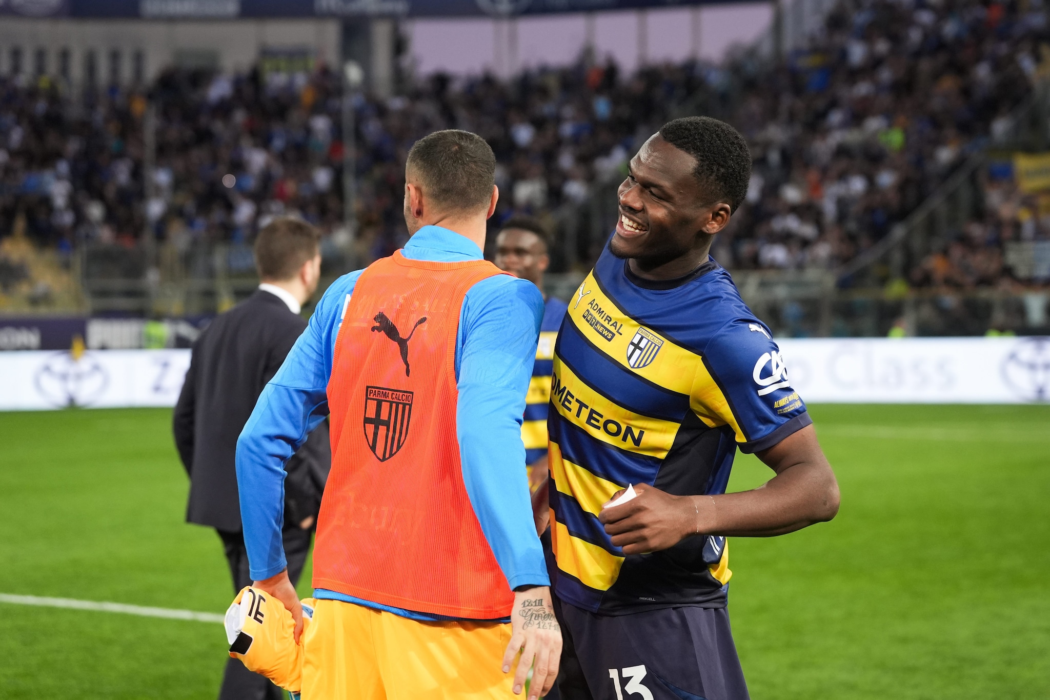 Ange Yoan Bonny, classe 2003, con il Parma nell’ultima stagione ha giocato 37 partite segnando 6 gol e fornendo 4 assist