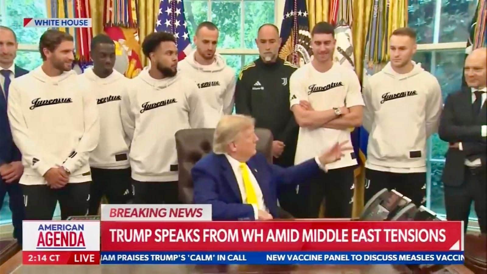 Trump accoglie la Juve nello studio ovale e mette tutti in imbarazzo con una domanda sulle donne