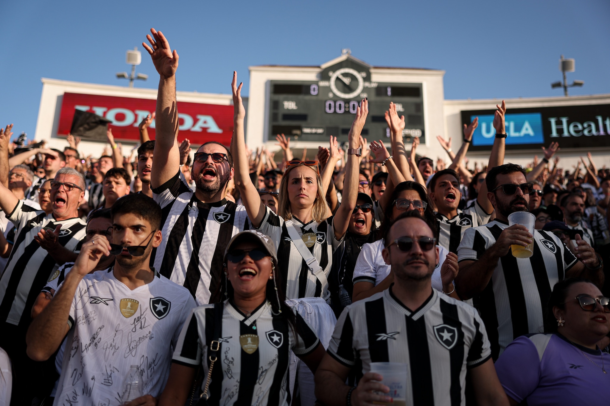 Inter presa in giro dai tifosi del Botafogo: il coro diventa subito un tormentone al Mondiale per Club