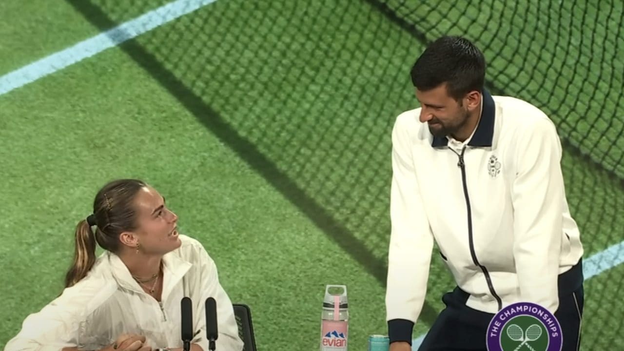 Djokovic irrompe nella conferenza di Sabalenka, la lascia interdetta: "Posso essere onesto con te?"