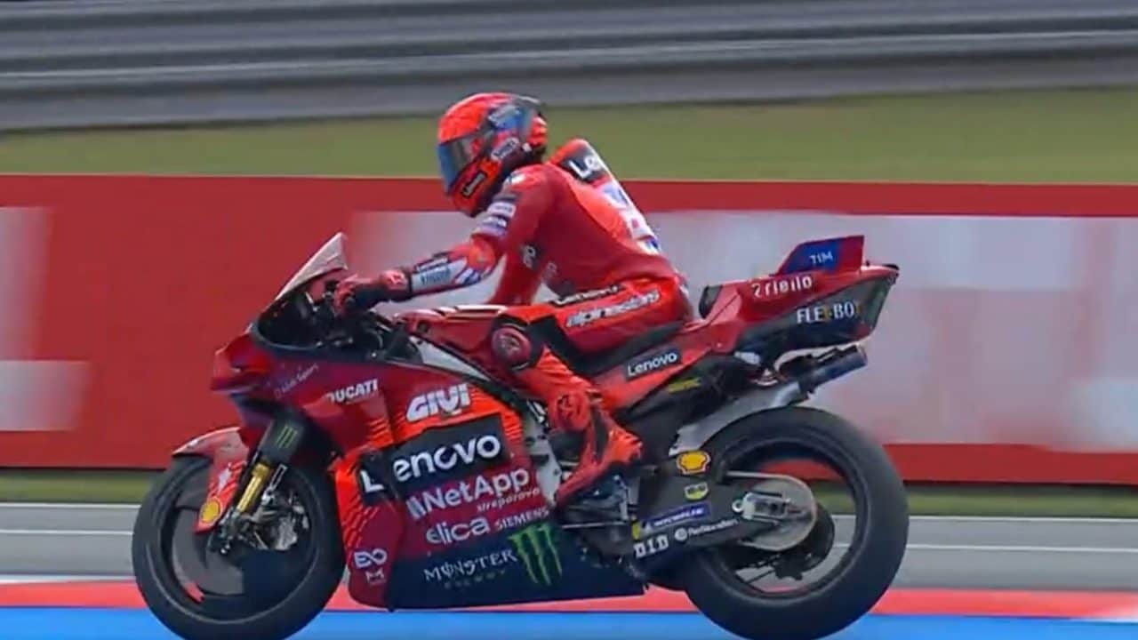 Marc Marquez dopo la vittoria nella Sprint.