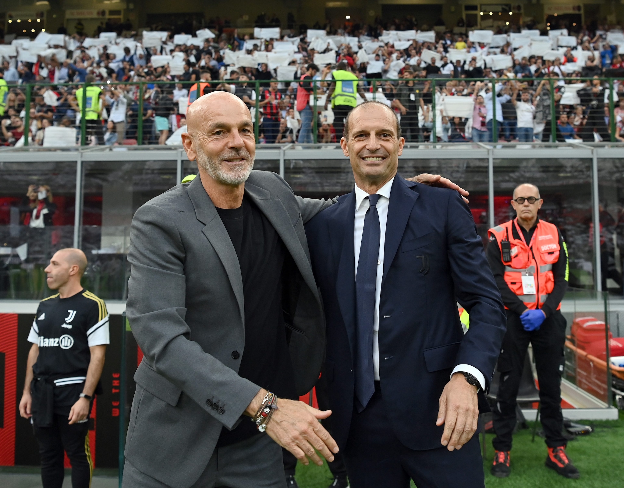 Pioli e Allegri prima di un Milan–Juventus di qualche anno fa.