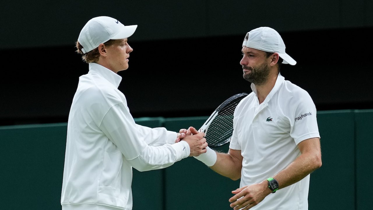 Dimitrov, il verdetto sull'infortunio è duro: la maledizione Slam rischia di allungarsi