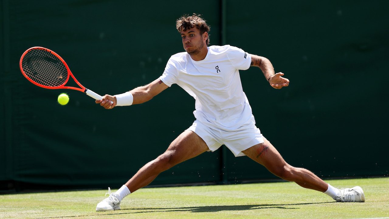 Cobolli-Djokovic ai quarti a Wimbledon, a che ora si gioca: orario e dove vederla in TV e streaming