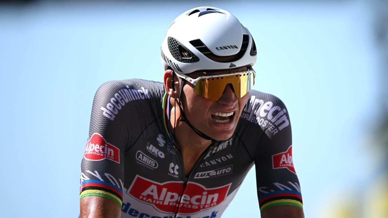 Van der Poel ha la polmonite e si ritira dal Tour de France: notte in ospedale e l'annuncio