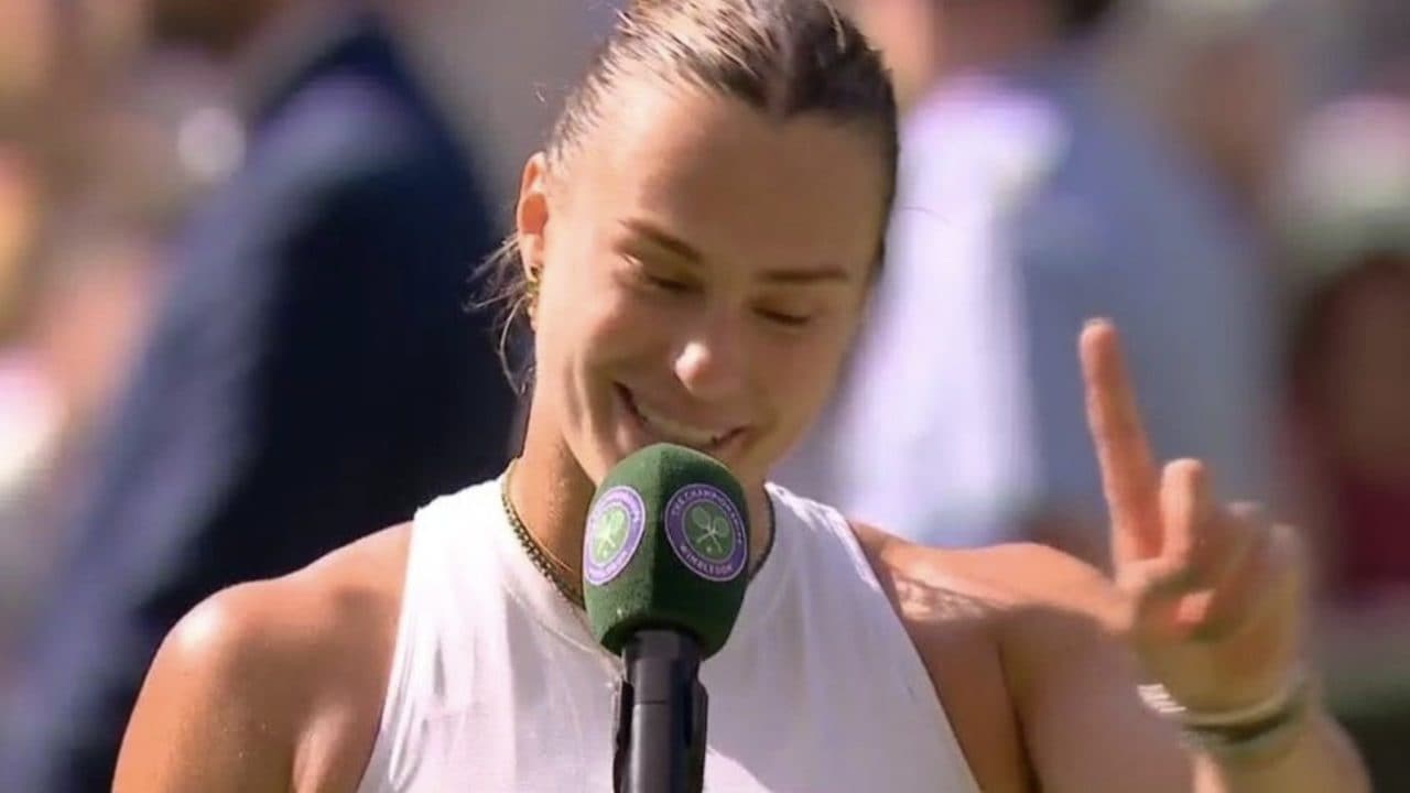 Sabalenka va in semifinale a Wimbledon ma sente qualcosa che non le piace: "No, mai detto questo"