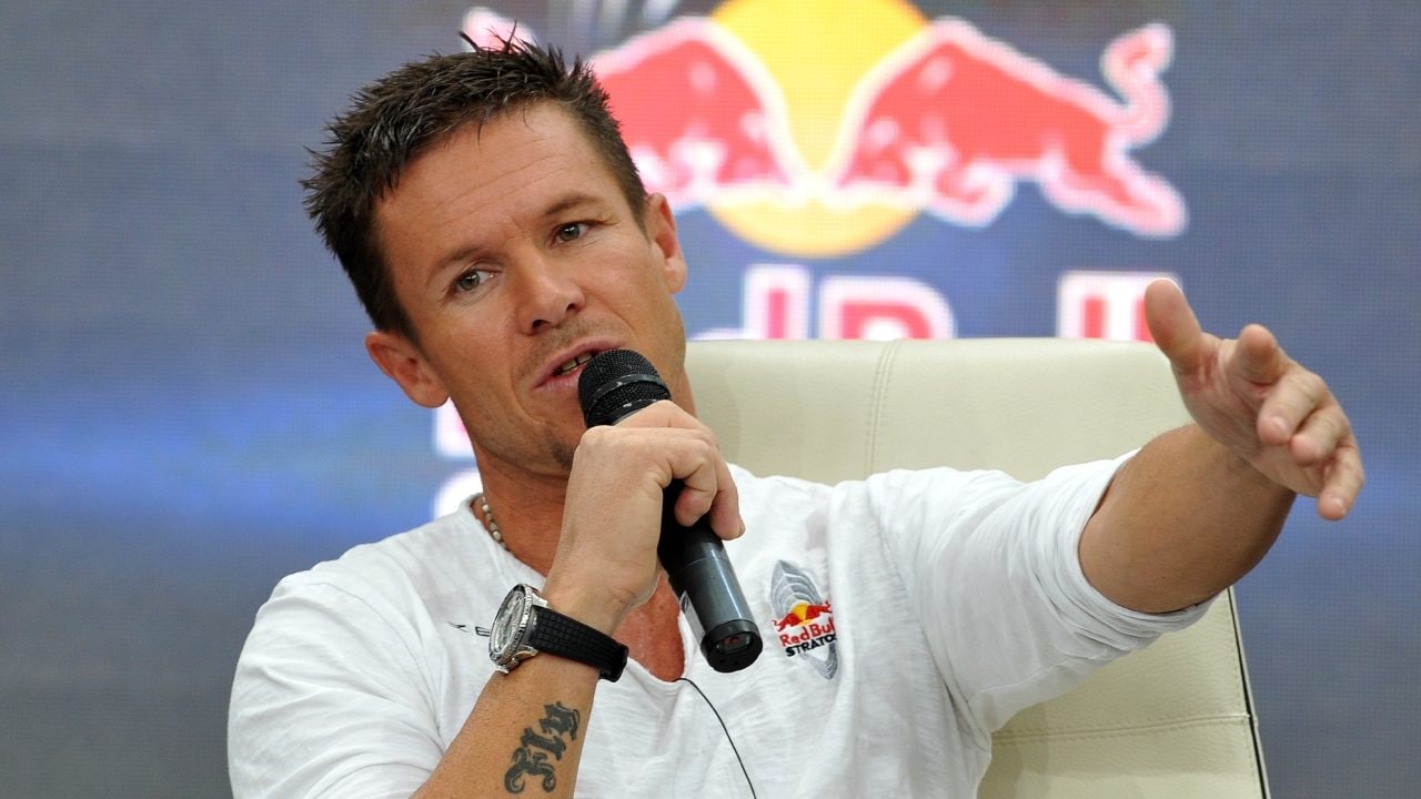 Felix Baumgartner, la testimone racconta l'incidente: "Ho visto il deltaplano andare giù così"