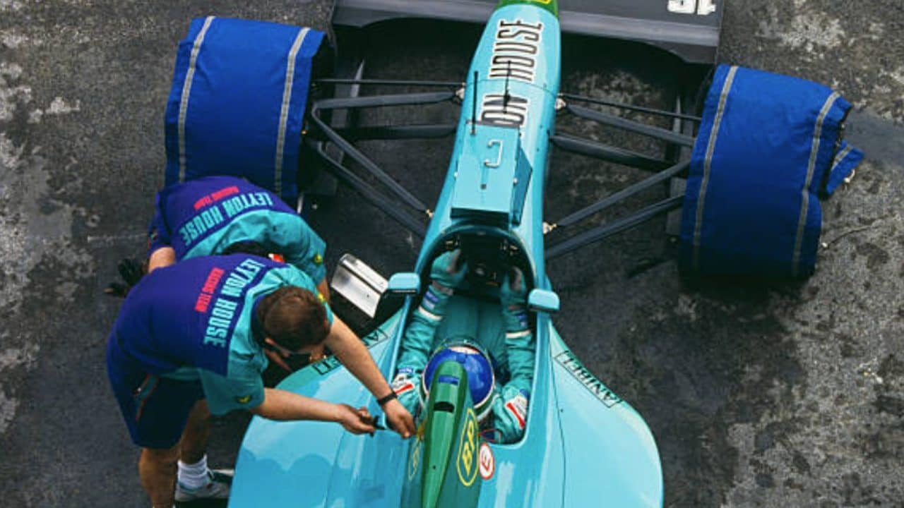 Capelli alla guida della Leyton House nel Mondiale di F1 1991.