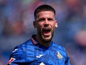 Carles Perez e il morso del cane ai genitali: cosa è successo davvero, le cure e il rientro in campo