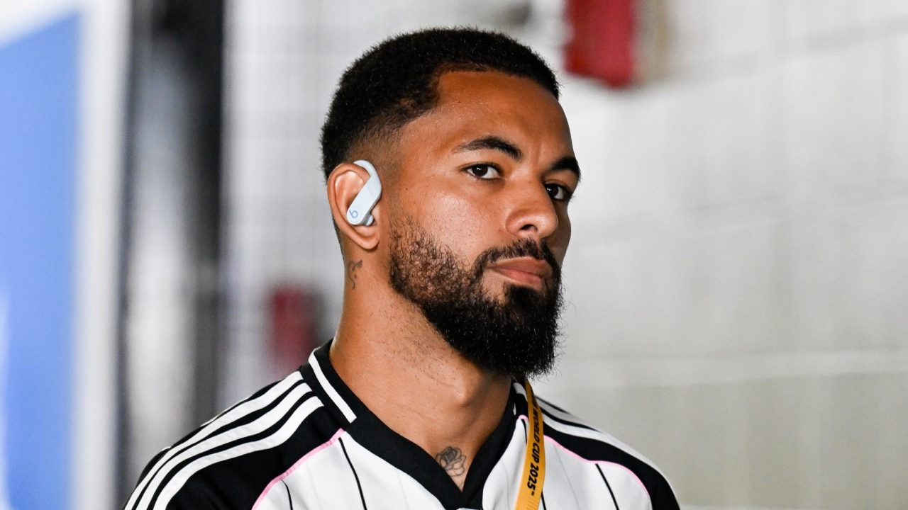 Douglas Luiz è diventato un caso alla Juventus.