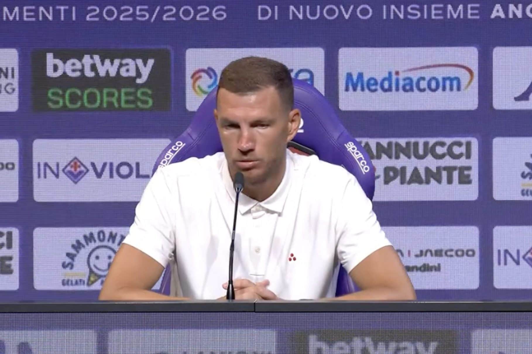 Dzeko ritorna sull'addio turbolento all'Inter: "La mia non era una polemica, lo penso ancora"