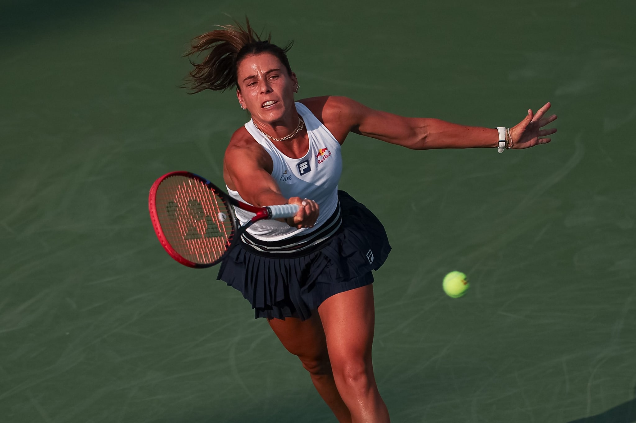 Emma Navarro durante la partita persa a Washington contro Maria Sakkari