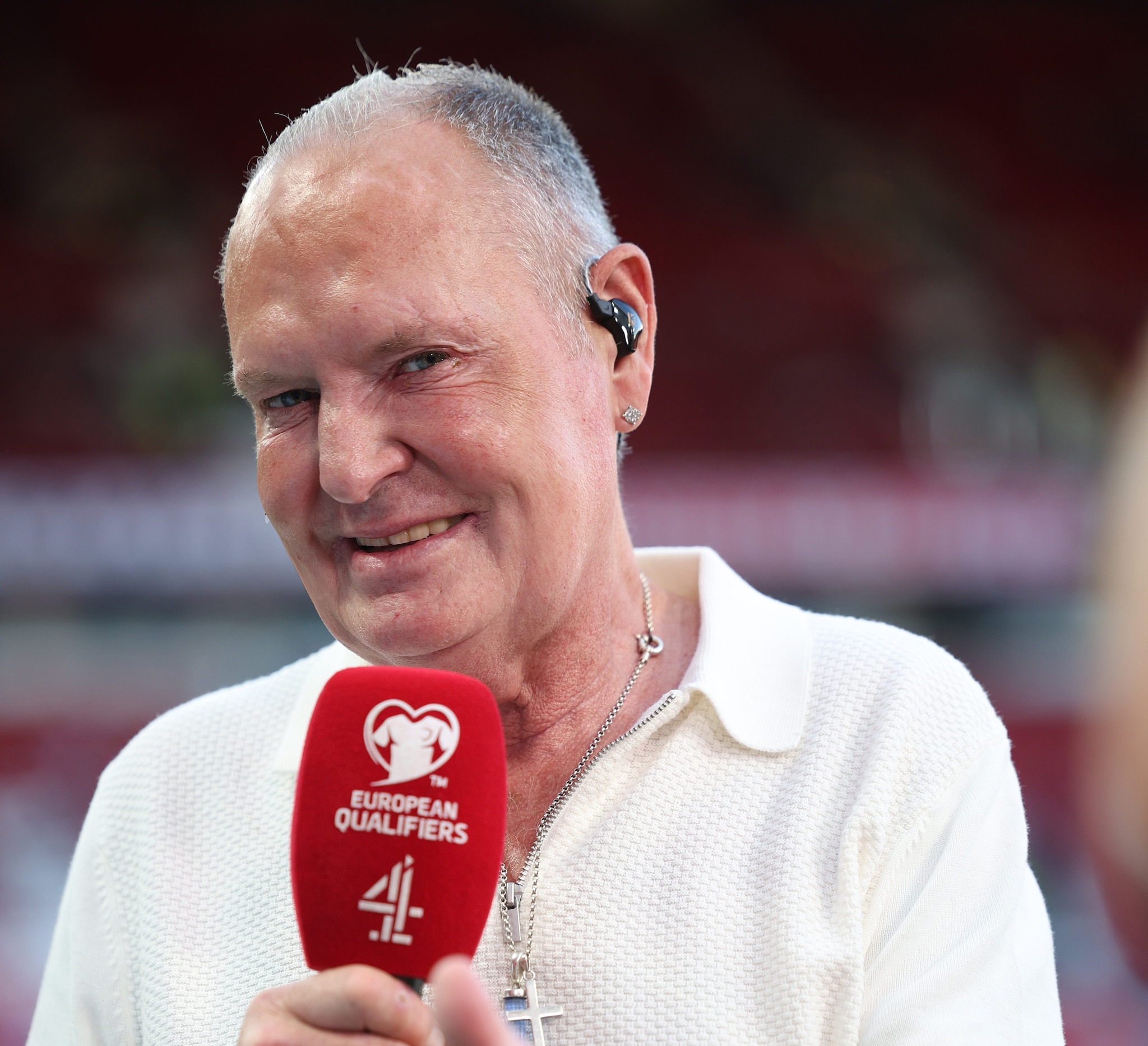 Paul Gascoigne nel 2023: l’ex nazionale inglese porta sul volto la tante vite che ha vissuto