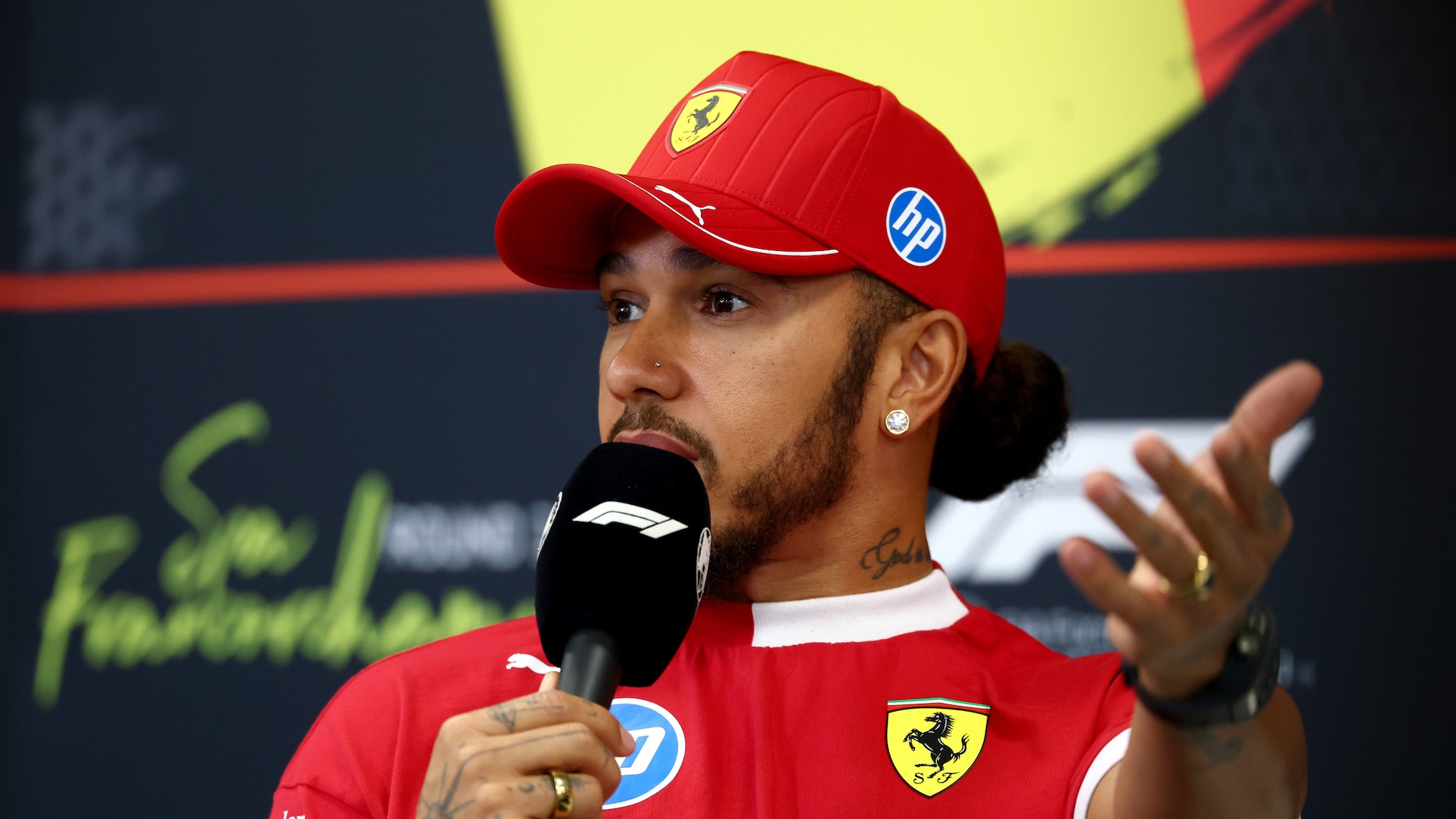 Perché Hamilton è in difficoltà a Spa mentre la Ferrari di Leclerc migliora: "Lui ce l'ha da alcune gare"