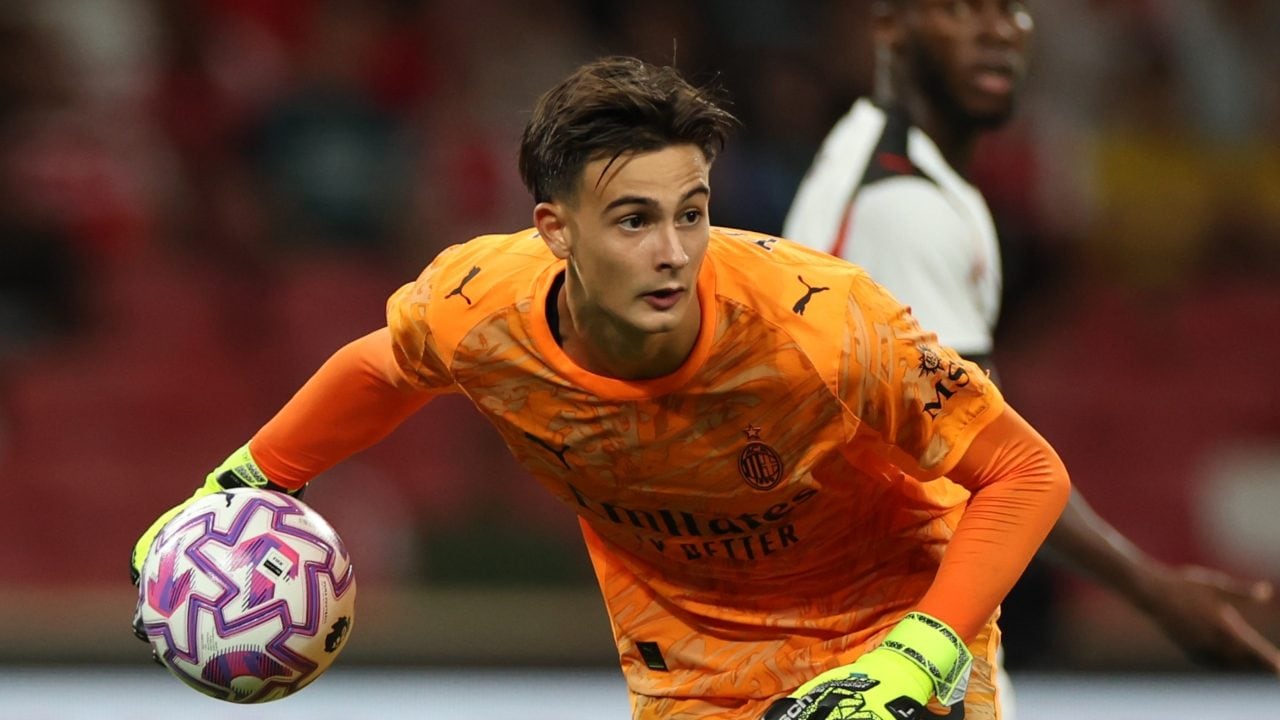 Chi è Lorenzo Torriani, il giovane portiere del Milan che ha conquistato Allegri in soli 30 minuti