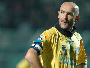 Paolo Antonioli è morto dopo una lunga malattia: l&#8217;ex capitano del Frosinone aveva 47 anni
