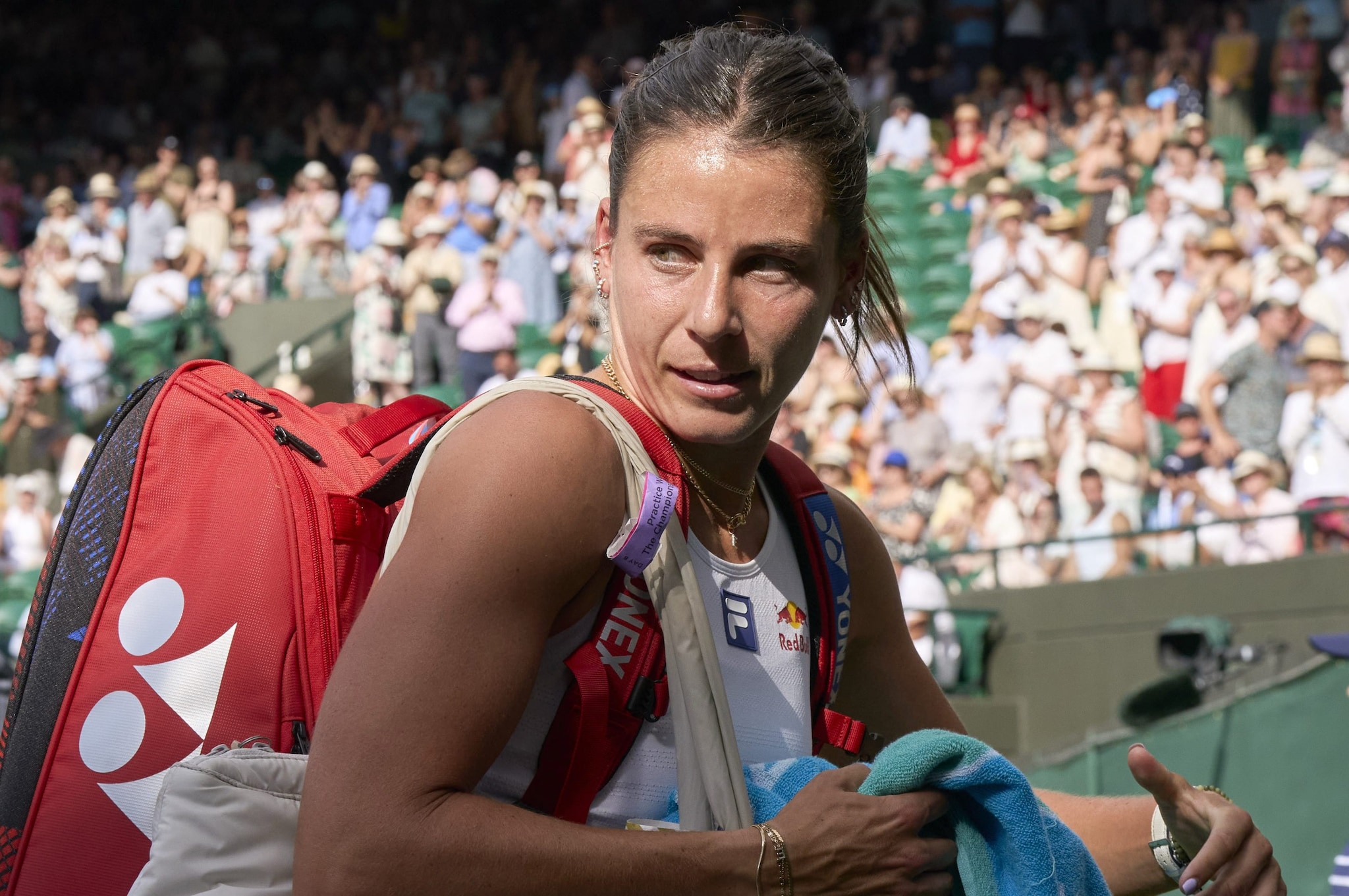 Emma Navarro dopo la sua vittoriosa partita di primo turno a Wimbledon contro Petra Kvitova